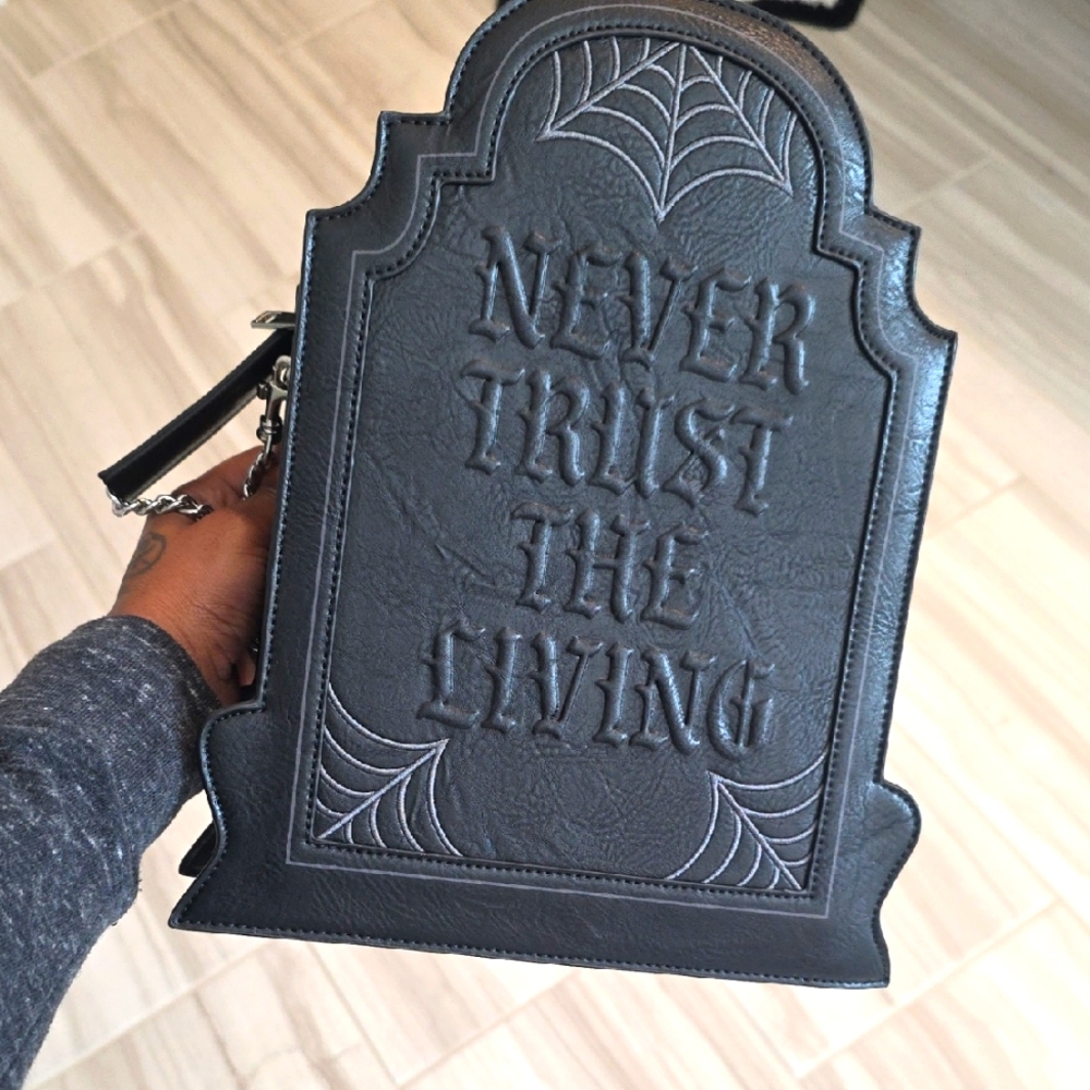 Here Lies Beetlejuice "Never Trust the Living" Headstone Purse